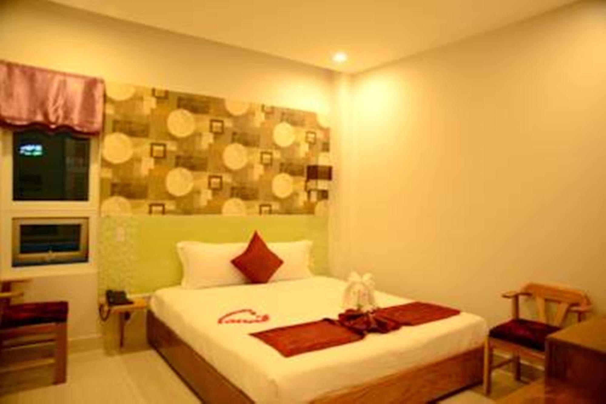 Red Diamond Hotel Da Nang Dış mekan fotoğraf