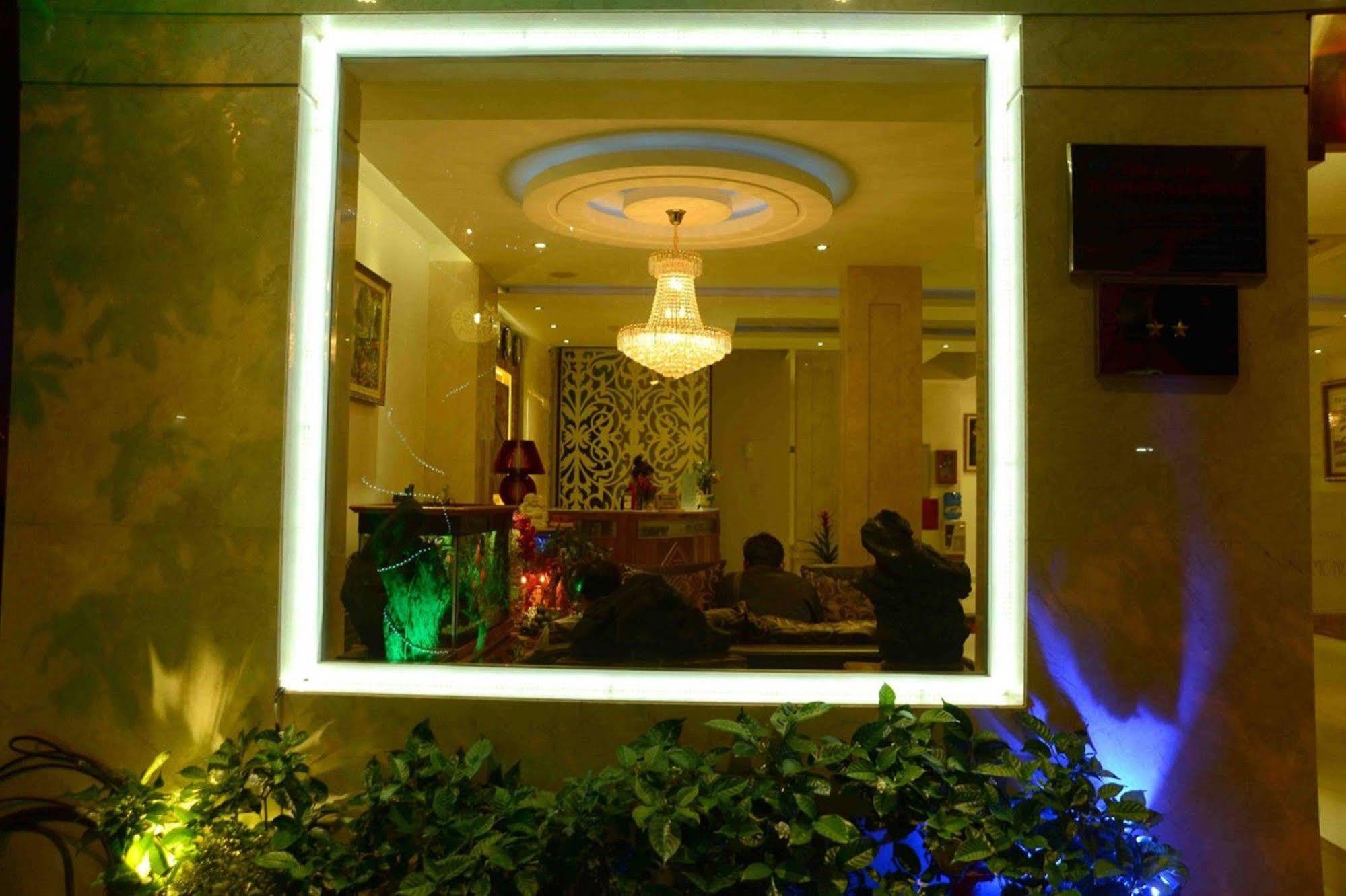 Red Diamond Hotel Da Nang Dış mekan fotoğraf